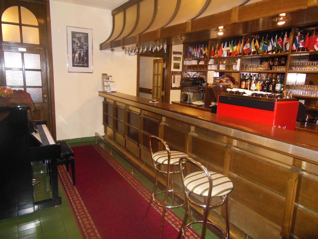 Hotel Pri Belokranjcu Novo Mesto Kültér fotó